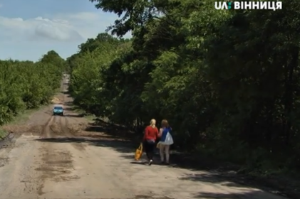 В Жмеринському районі зливою "знесло" близько кілометра дороги