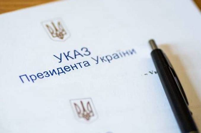 З нагоди Дня Незалежності України двом вінничанам присвоєно почесні звання