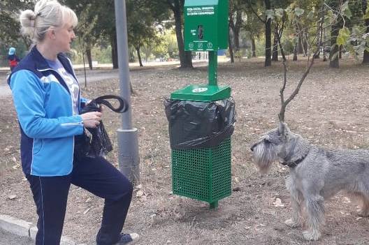 Перші міні-вбиральні для собак вже з’явились у Вінниці