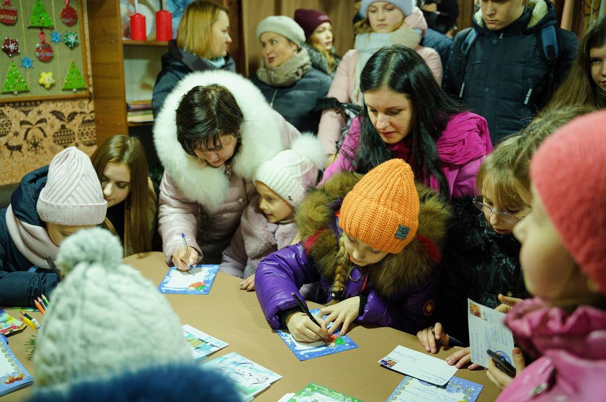 У Вінниці на Європейській площі запрацювала новорічна пошта