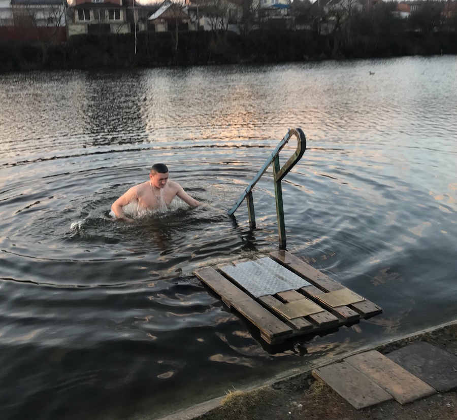 Вінничани відзначають водохреща