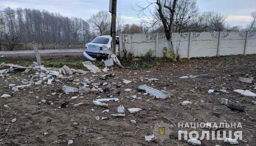 На Вінниччині молодик на краденому авто скоїв ДТП