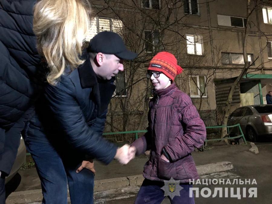 Ввечорі усі підрозділи поліції розшукували 10-річного вінничанина, який пішов до магазину та зник