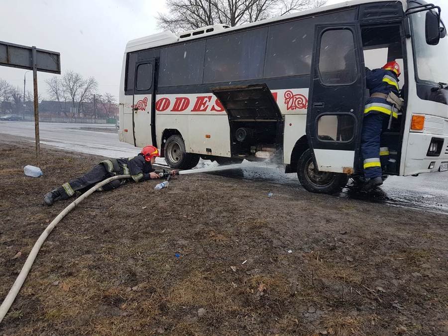 В Калинівці загорівся пасажирський автобус