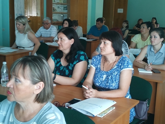 Де знайти туристичні «родзинки» громад? У Вінницькому ЦРМС пройшов семінар з розвитку туристичної галузі