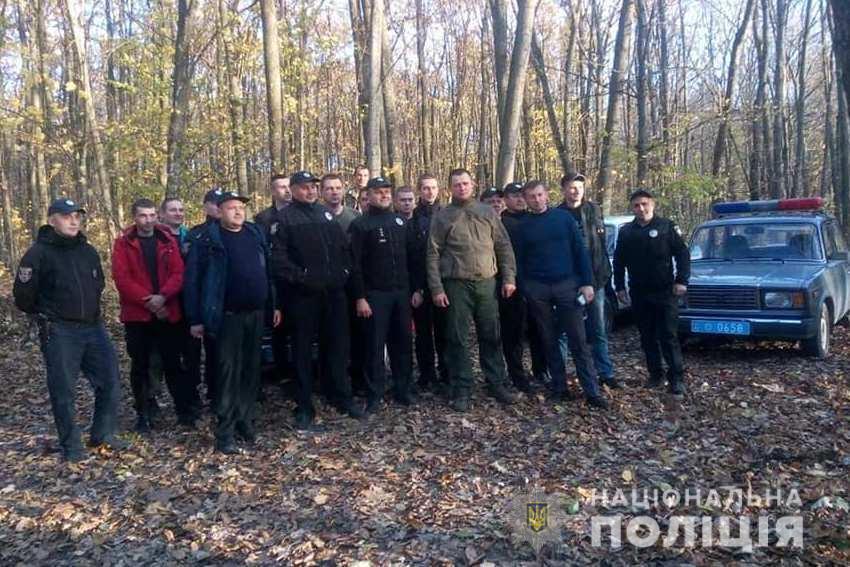 Пішов  по гриби  і зник: на Вінниччині  пенсіонер  3 доби блукав у лісі