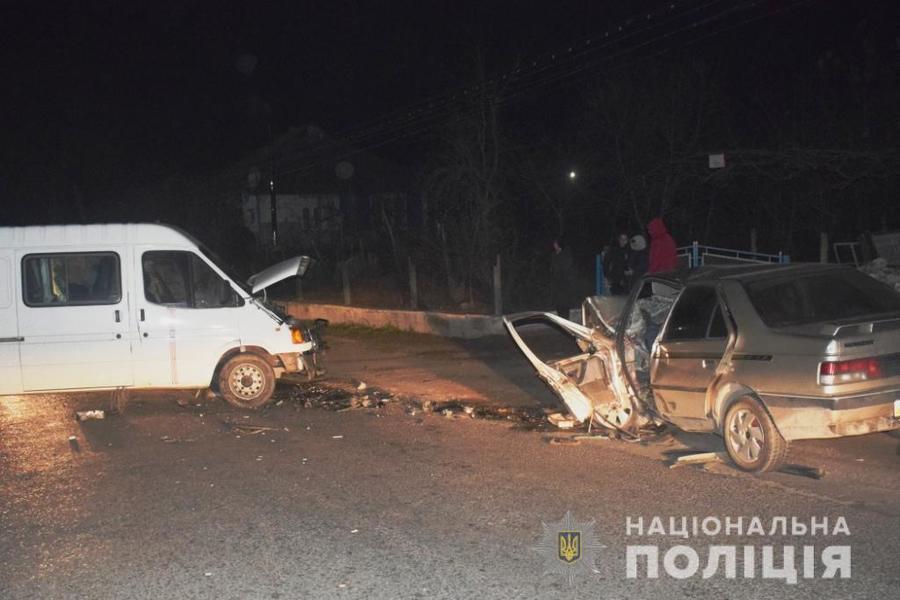 На Вінниччині через нетверезого керманича мікроавтобуса загинув чоловік