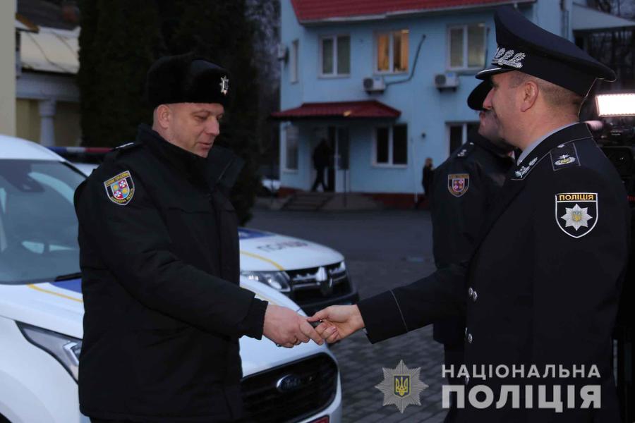 Автопарк вінницької поліції поповнився новими службовими автомобілями 