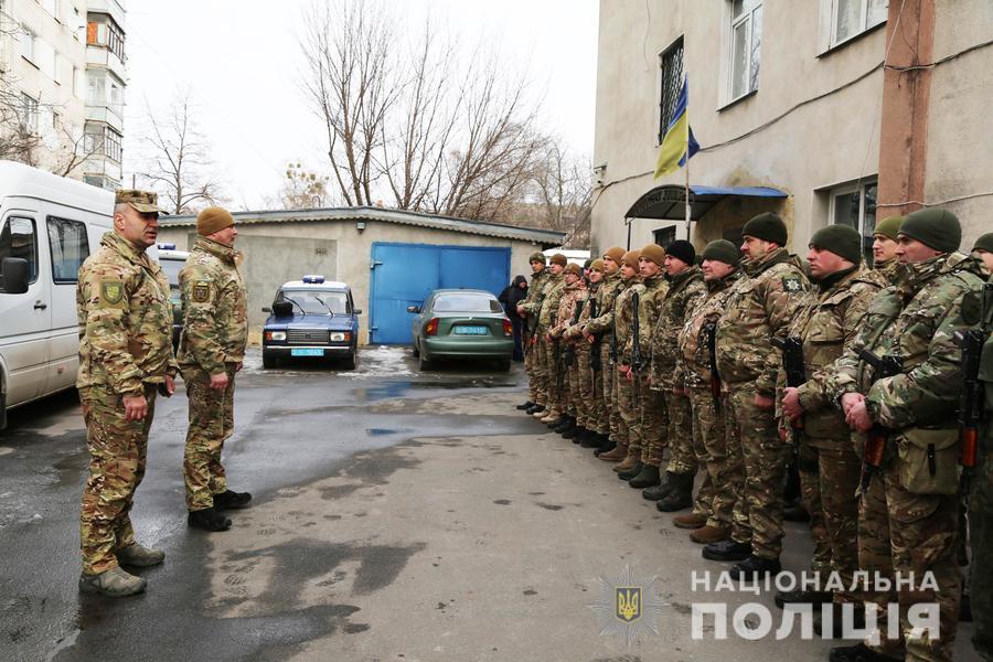 Вінницькі правоохоронці після двомісячного перебування на Сході України повернулись додому