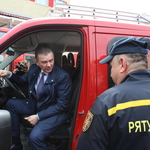 Бійцям ДСНС подарували нову пожежно-рятувальну техніку 
