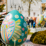 Велетенські писанки у центрі Вінниці