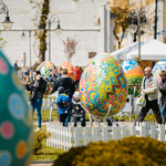 Велетенські писанки у центрі Вінниці