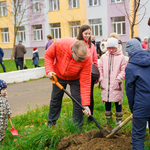 Вінницькі школи долучилися до акції «Посади дерево – збережи довкілля»