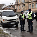 У Вінниці поліцейські перевіряли, чи пропускають водії транспорт із ввімкненими сиренами та маячками