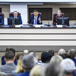 В. Гройсман на нараді з медреформи у Вінниці: Ми змінюємо філософію роботи медгалузі 