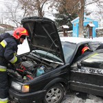 У Вінниці рятувальники, поліція та медики провели спільні навчання щодо ліквідації наслідків ДТП взимку